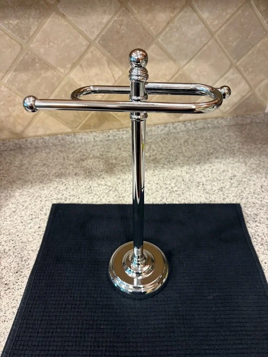 Countertop Towel Rack with curved arms -  for fingertip towels - Picture 2 of 5